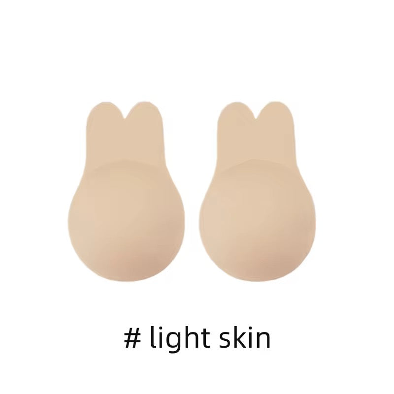 Cache téton remonte seins