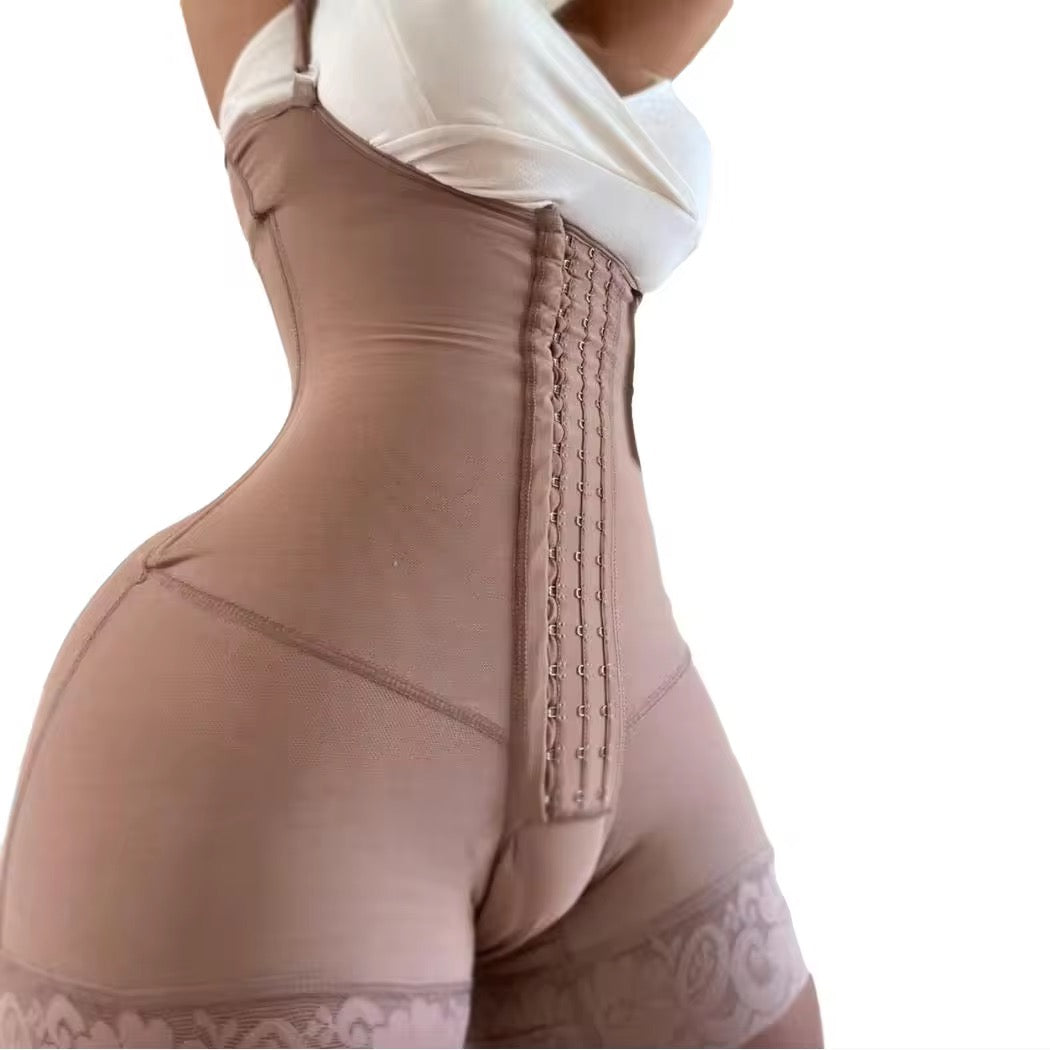 Gaine infinity Curve, post op, postpartum